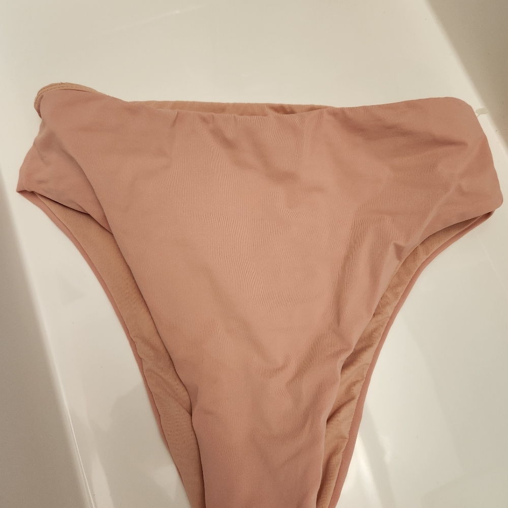 Farm Rio Rose Bikini Bottoms NWOT - Picture 9 of 10
